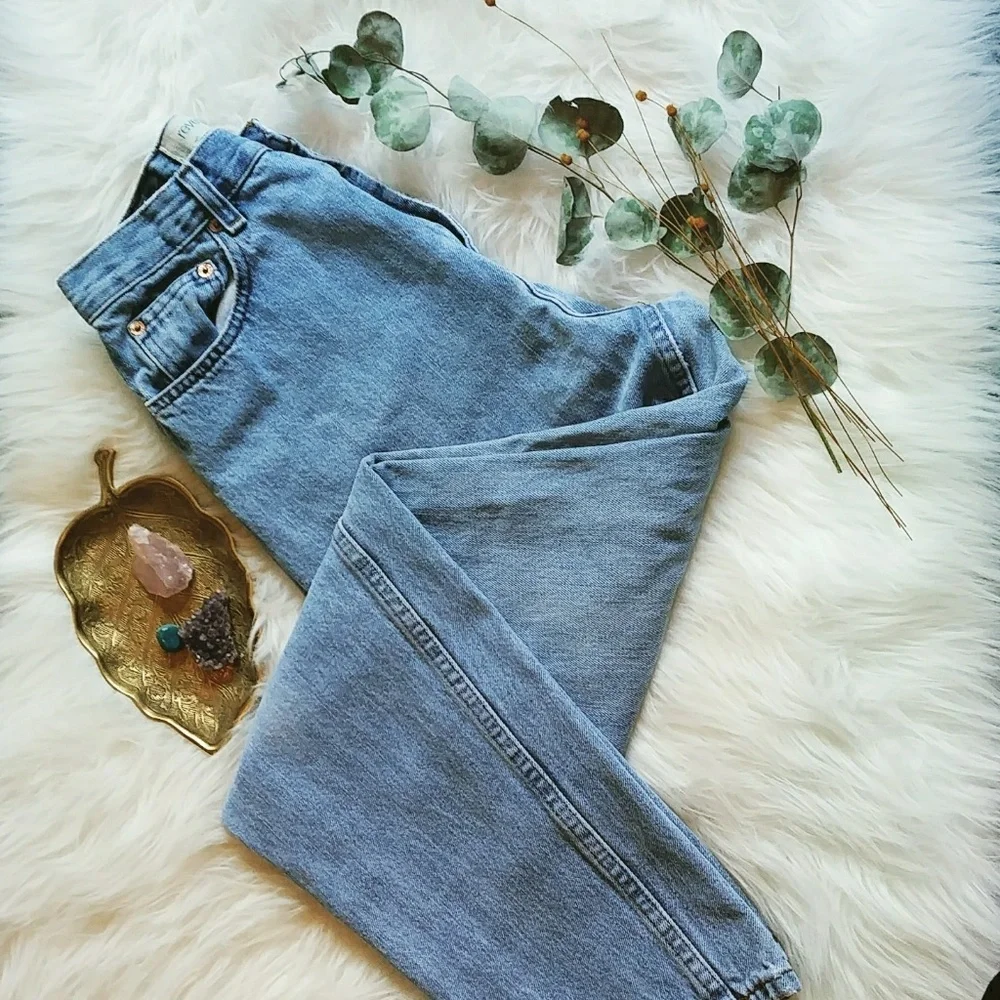 GAP Light Blue Reverse Fit Boyfriend Jeans